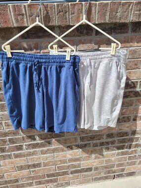 Mondetta Women's Shorts, Size Larger